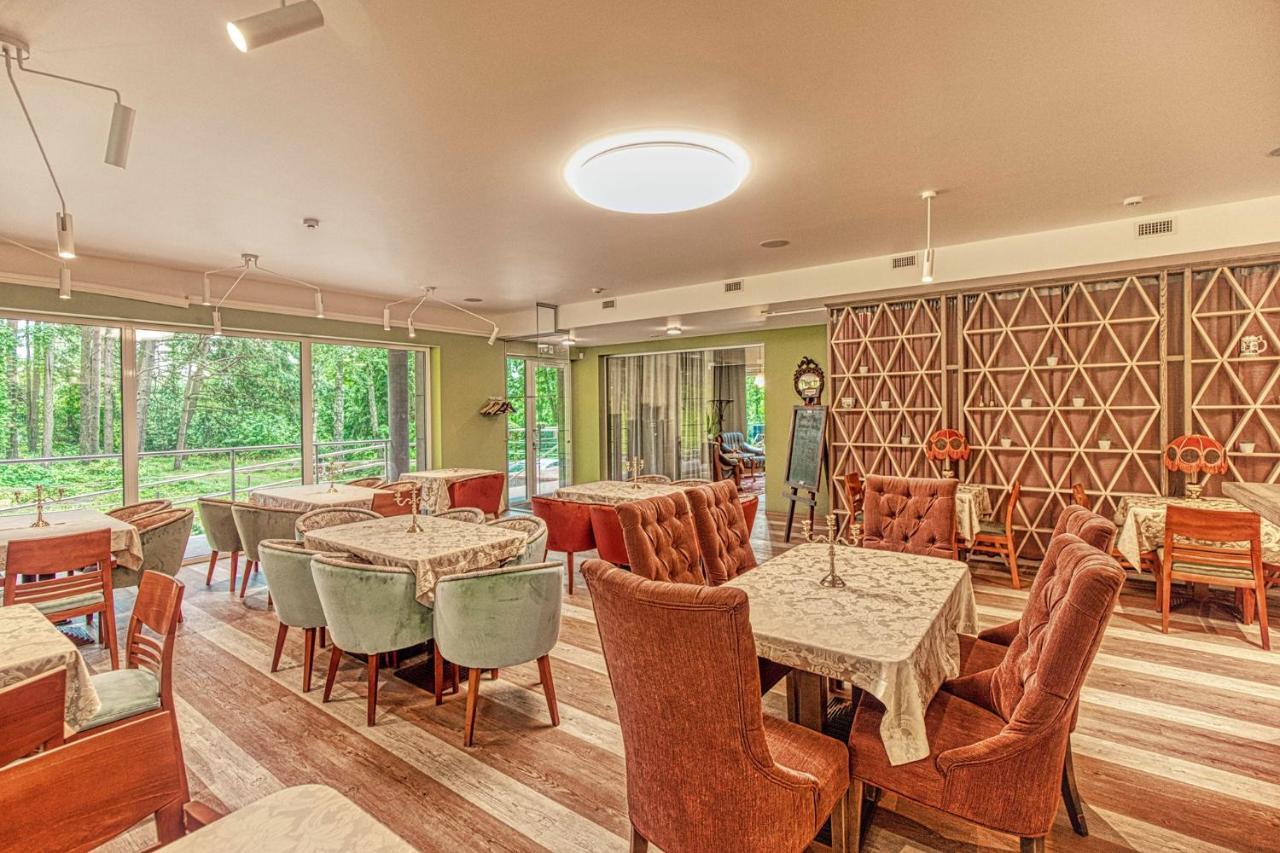 Vilhelmhaus Hotel Dedeliskes ภายนอก รูปภาพ