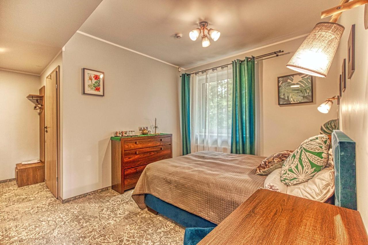 Vilhelmhaus Hotel Dedeliskes ภายนอก รูปภาพ