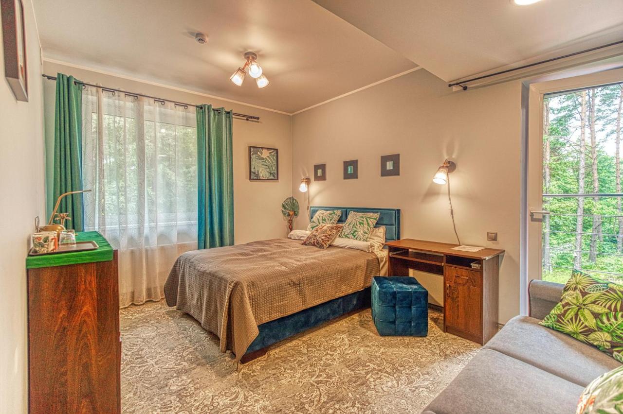 Vilhelmhaus Hotel Dedeliskes ภายนอก รูปภาพ